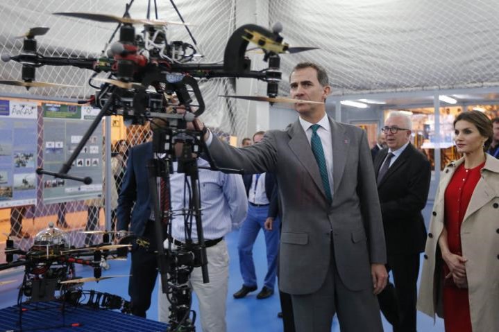 AEROARMS is presented to the King of Spain